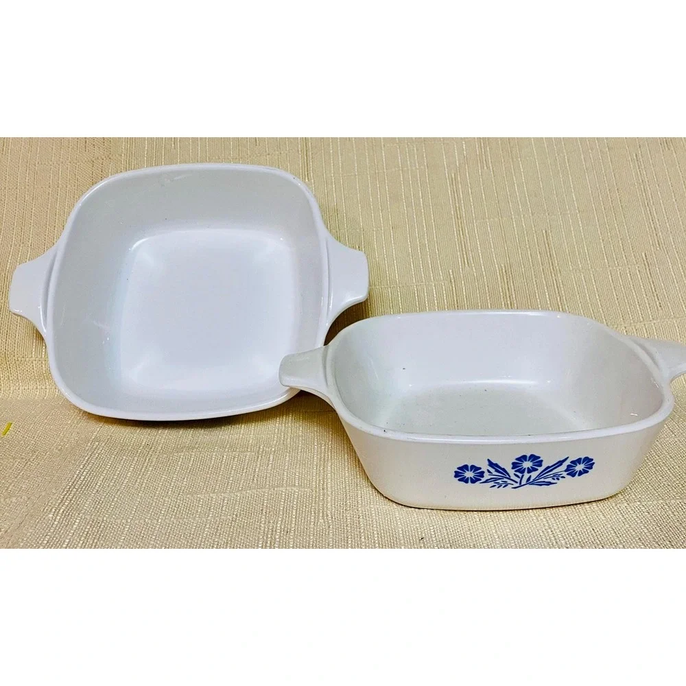 Corning Ware Petite Pan Set Unisex OS White Excellent Blue Cornflower P-41 2pc